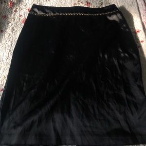 Vintage Black Knee-Length Skirt.